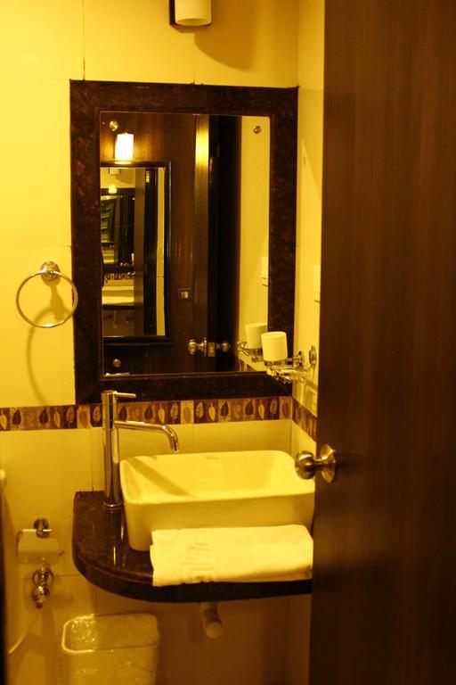 M The Business Hotel Vāsco Da Gāma Zimmer foto